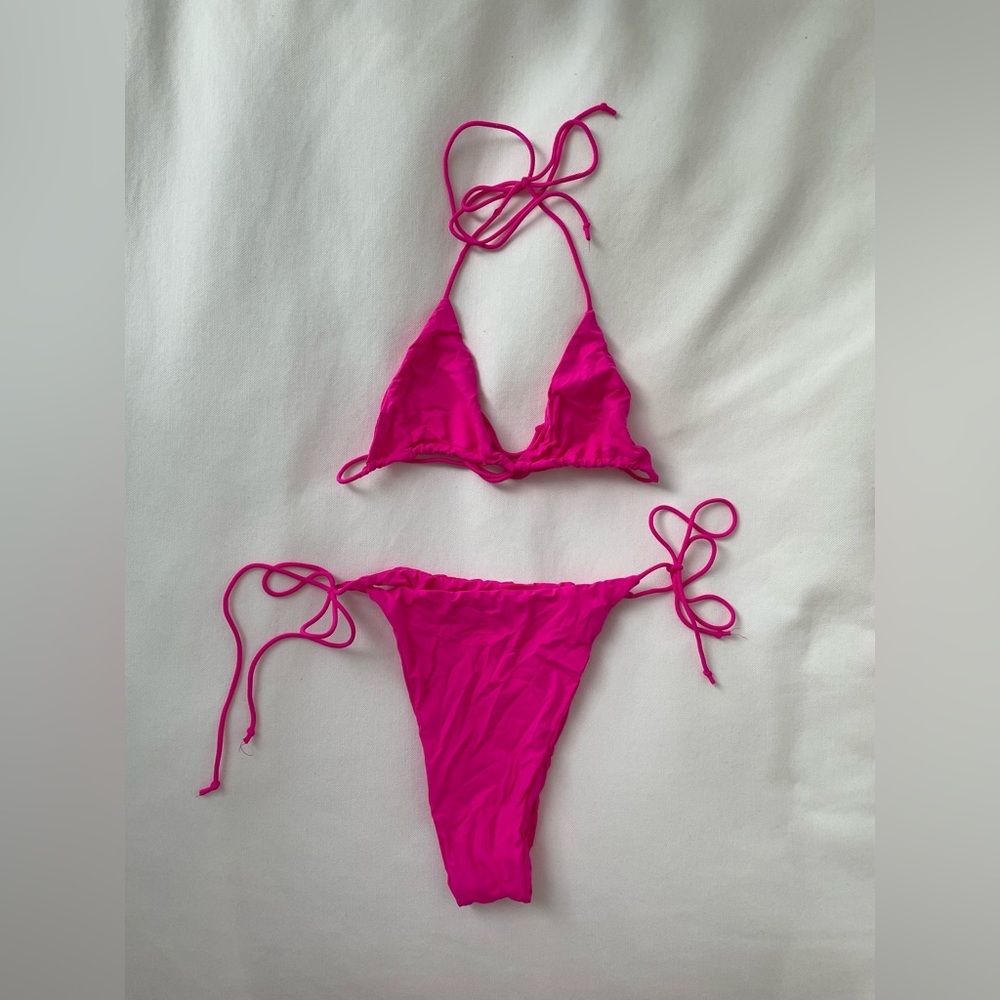 Meshki Hot Pink Bikini - size S/XL